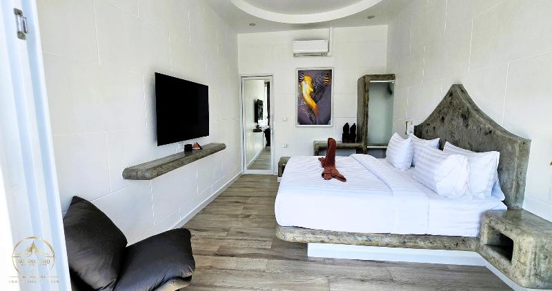 STARLAND Luxury Pool Villa Pattaya Walking Street - Oda