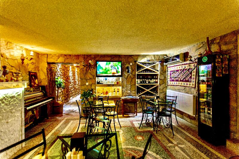 Hotel History - Bar