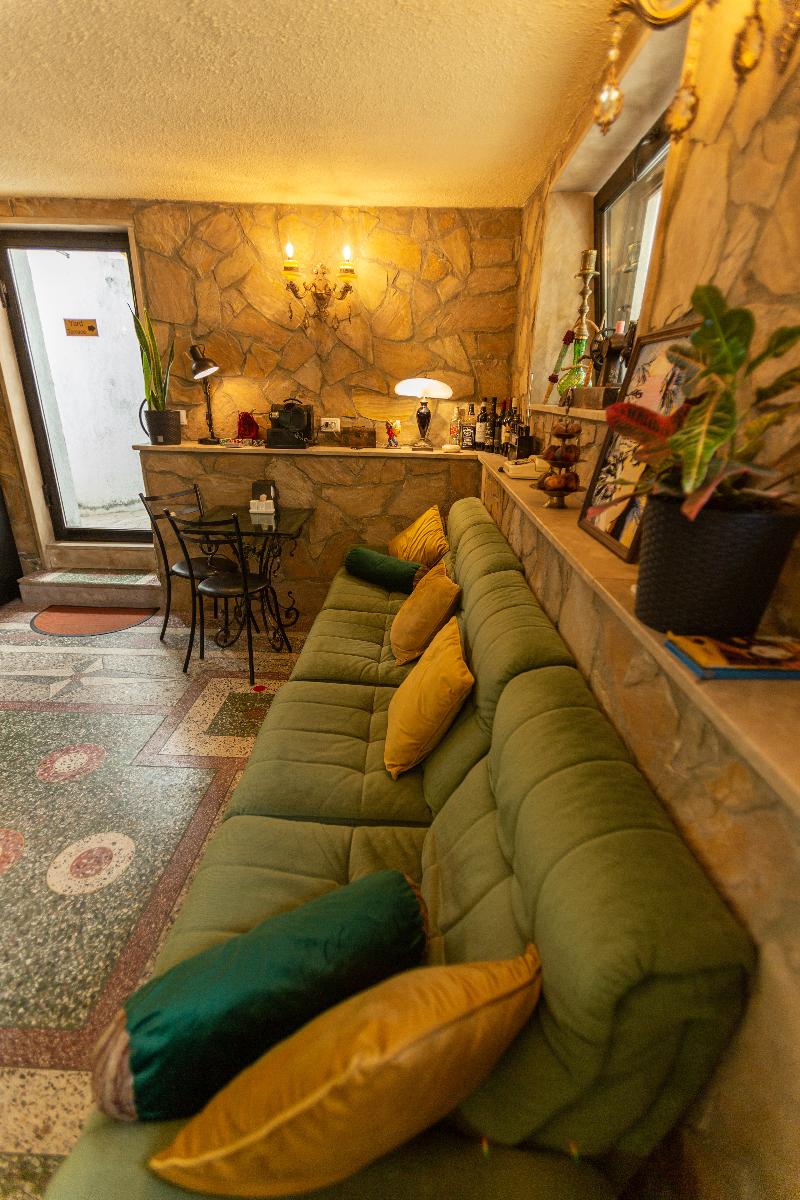Hotel History - Bar