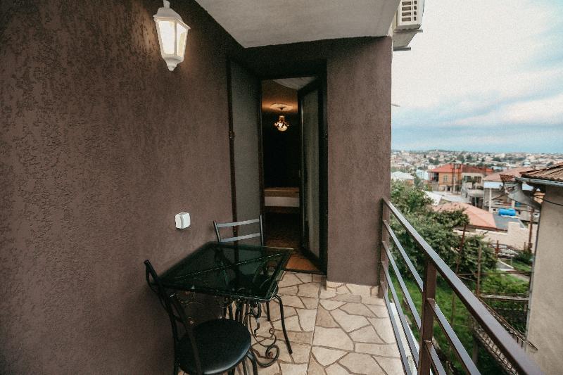 Hotel History - Oda