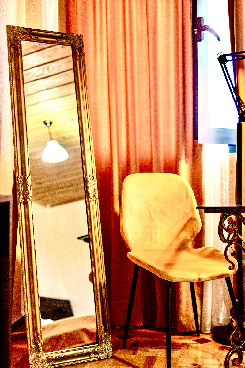 Hotel History - Oda
