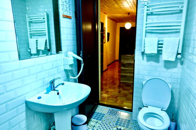 Hotel History - Oda