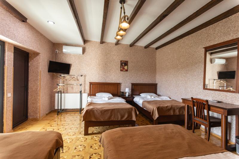 Hotel History - Oda