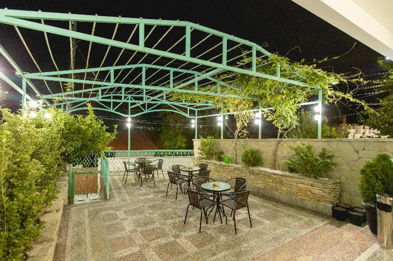 Hotel History - Teras