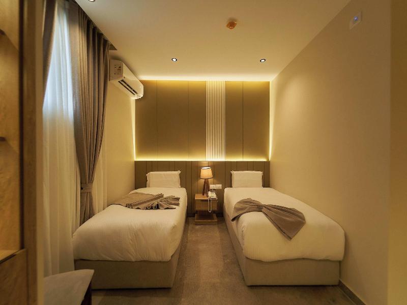 Pyramids Secret Hotel - Oda