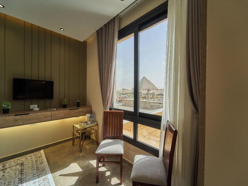 Pyramids Secret Hotel - Oda