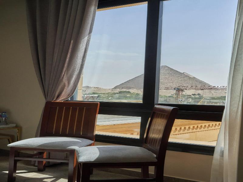 Pyramids Secret Hotel - Oda