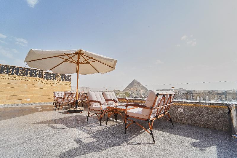 Pyramids Secret Hotel - Teras