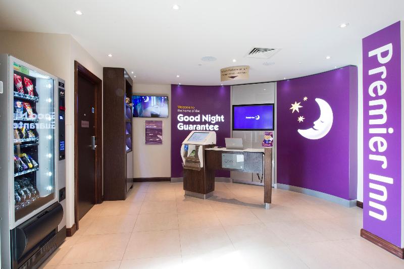 Premier Inn Honiton - Lobi