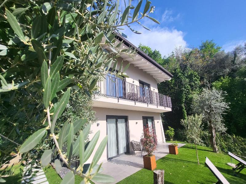Attilio High Living Suites - Adults Only - Oda