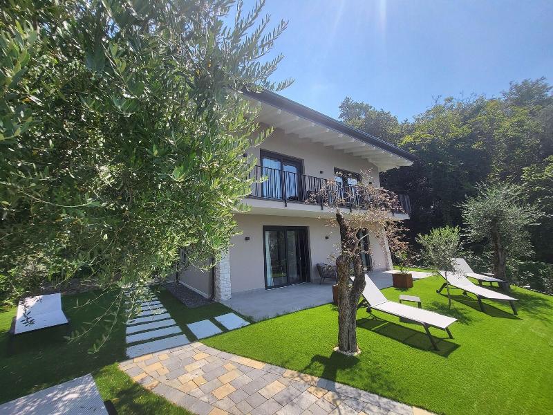Attilio High Living Suites - Adults Only - Oda