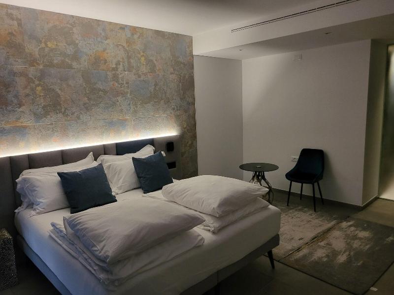 Attilio High Living Suites - Adults Only - Oda