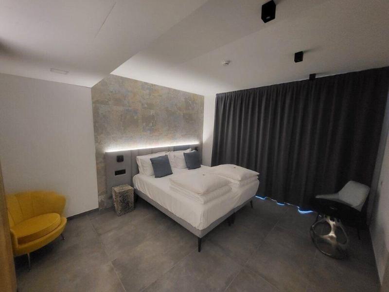 Attilio High Living Suites - Adults Only - Oda