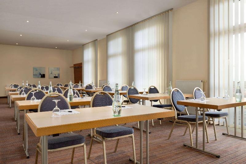 Ramada By Wyndham Muenchen Airport - Toplantı