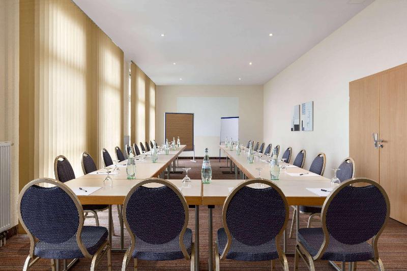 Ramada By Wyndham Muenchen Airport - Toplantı