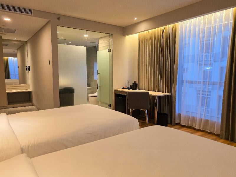The Grand Platinum Jakarta - Oda