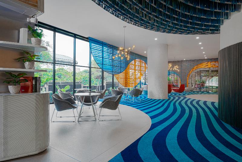 Excotel Design Hotel Surabaya - Lobi
