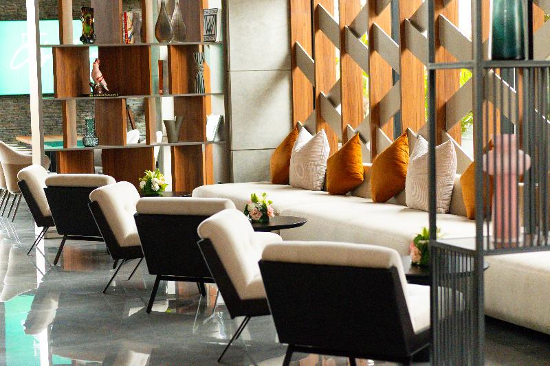 City Park Hôtel - Lobi