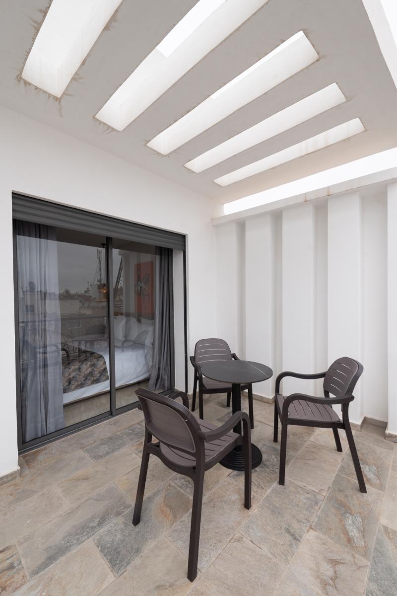 Spinoza House Apprt-hotel - Oda