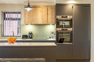 Celador Apartments - Bond house fotoÄŸrafÄ±