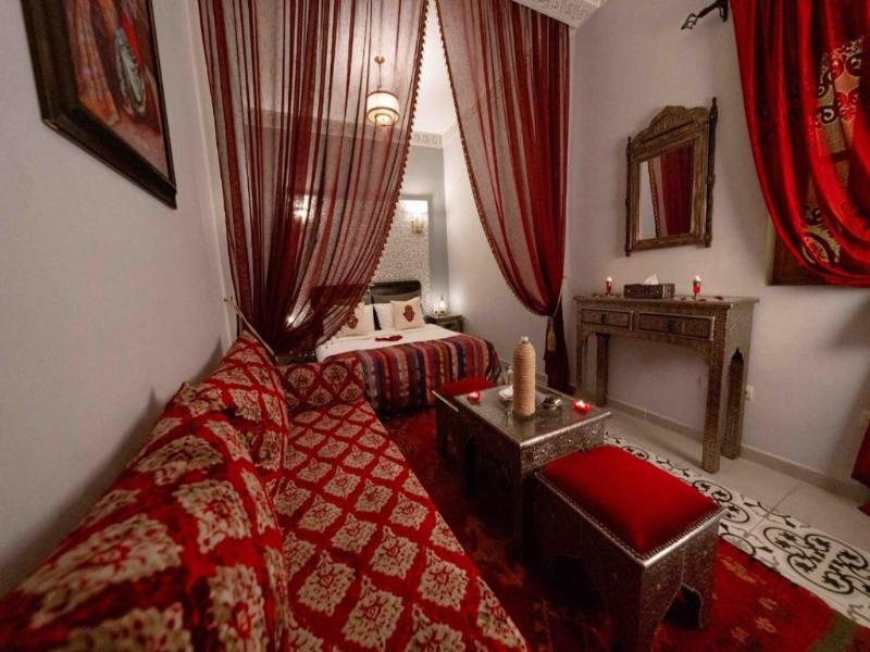 Riad Kiyanjana - Oda