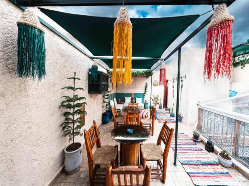 Riad Kiyanjana - Teras
