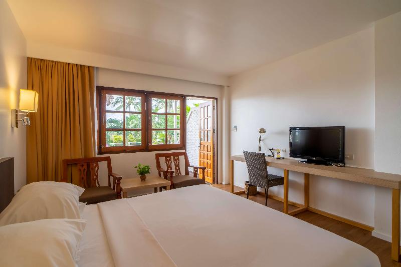 Best Western Phuket Ocean Resort - Oda