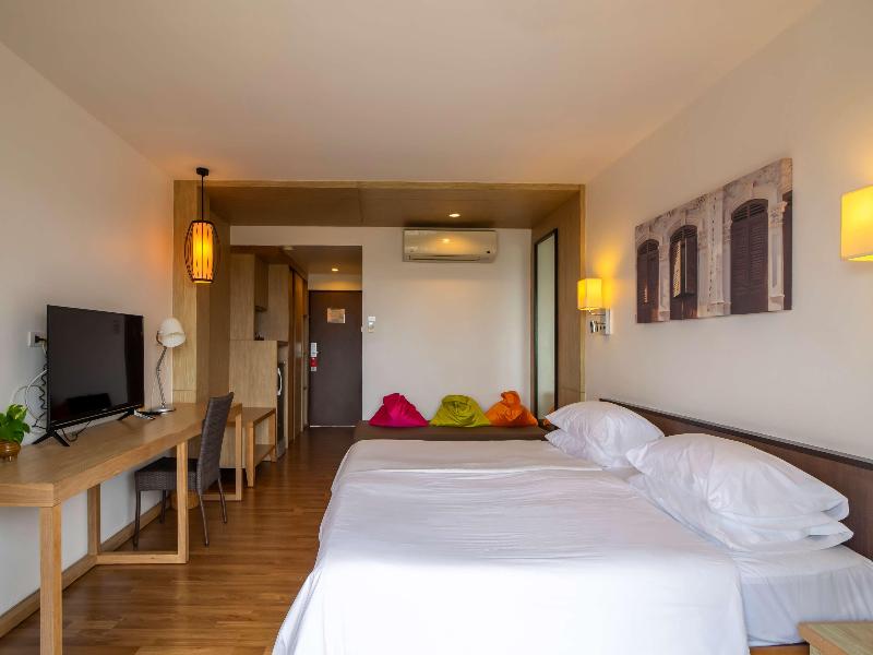 Best Western Phuket Ocean Resort - Oda