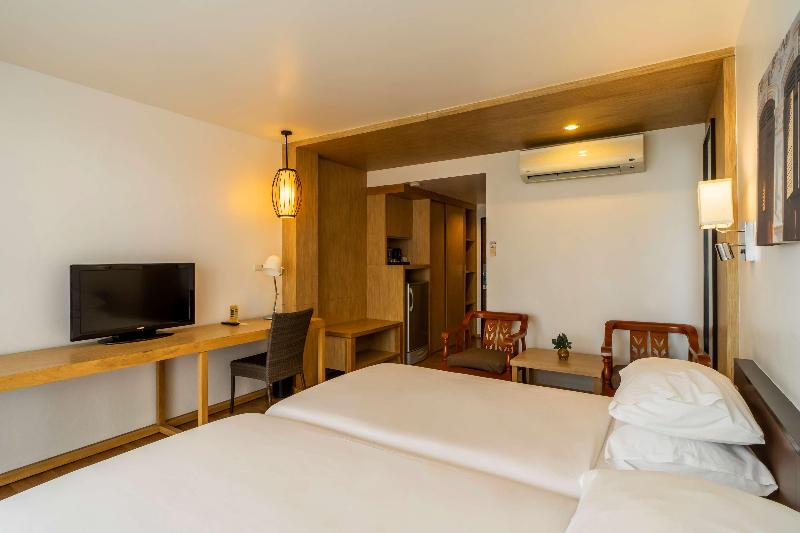 Best Western Phuket Ocean Resort - Oda