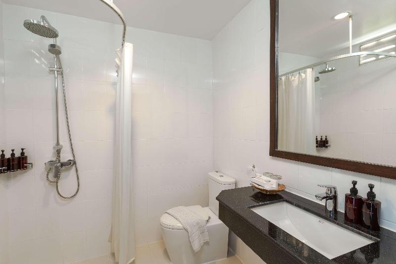Best Western Phuket Ocean Resort - Oda