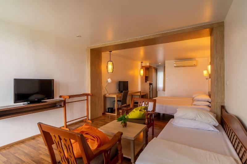Best Western Phuket Ocean Resort - Oda