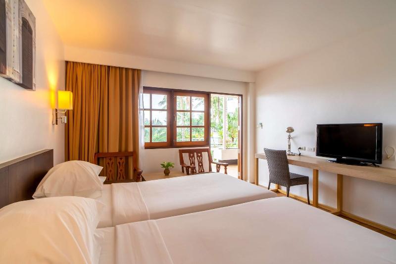 Best Western Phuket Ocean Resort - Oda