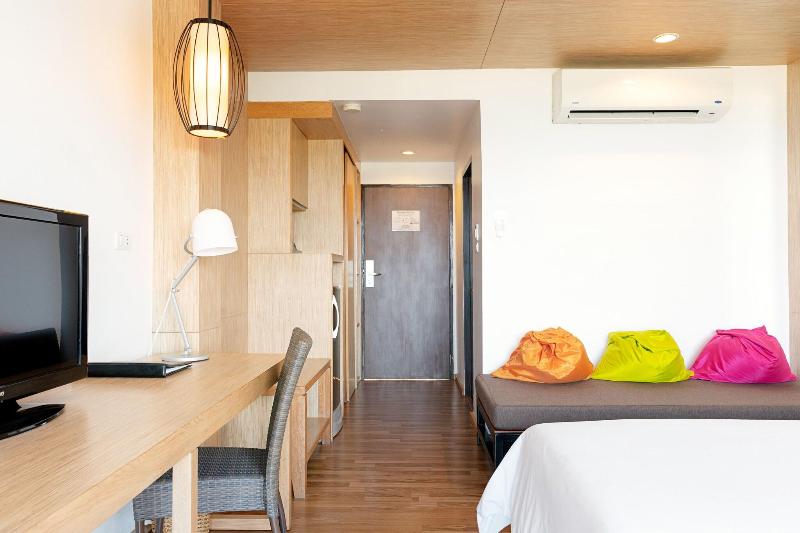 Best Western Phuket Ocean Resort - Oda