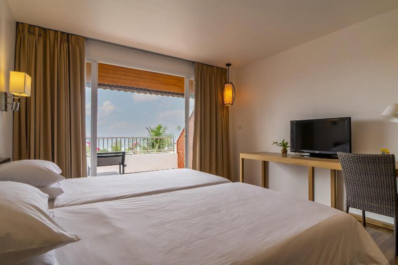 Best Western Phuket Ocean Resort - Oda