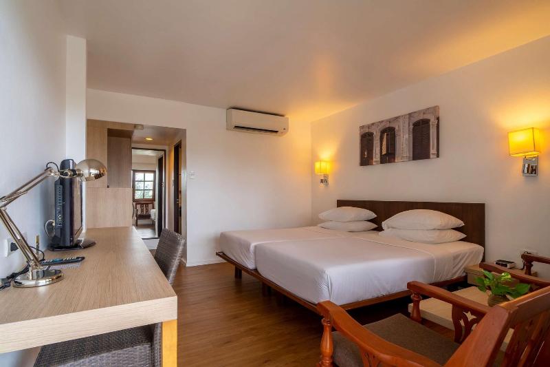 Best Western Phuket Ocean Resort - Oda