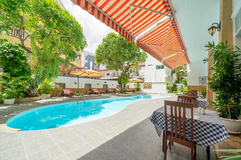 LA Vintage Resort by Poppa Palace - Havuz
