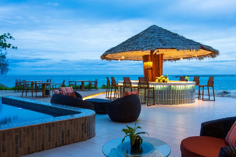Rocky's Boutique Resort- a Veranda - Bar