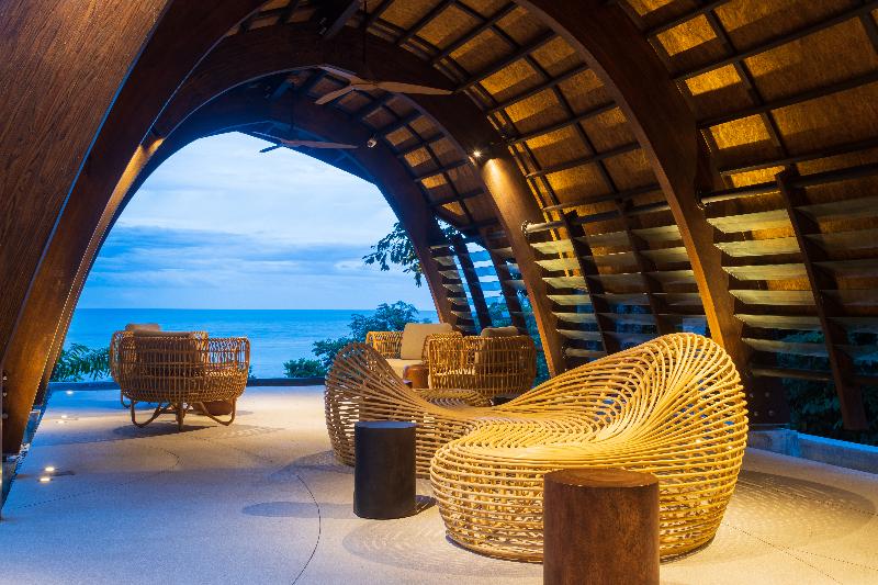 Rocky's Boutique Resort- a Veranda - Lobi