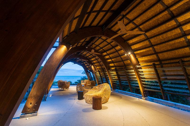 Rocky's Boutique Resort- a Veranda - Lobi