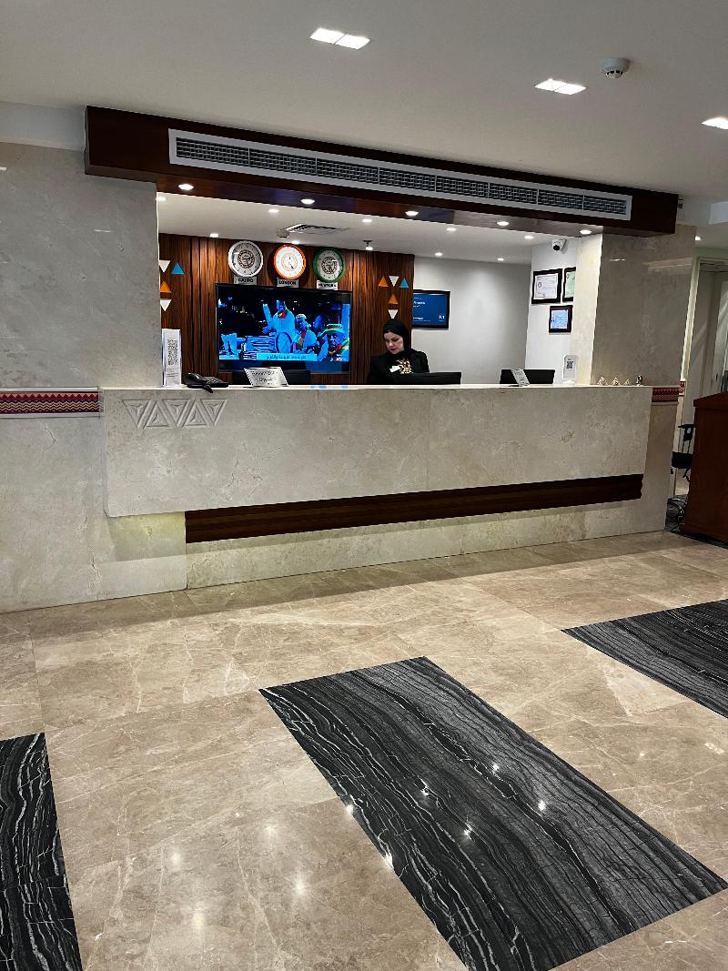 Almadiafa Hotel - Lobi