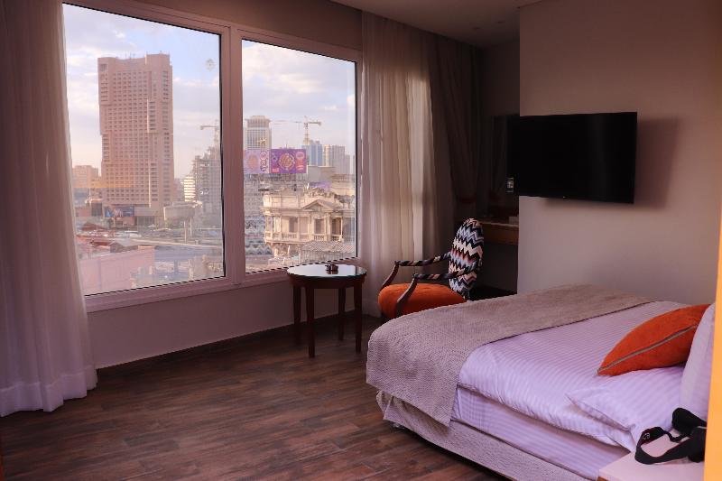Almadiafa Hotel - Oda