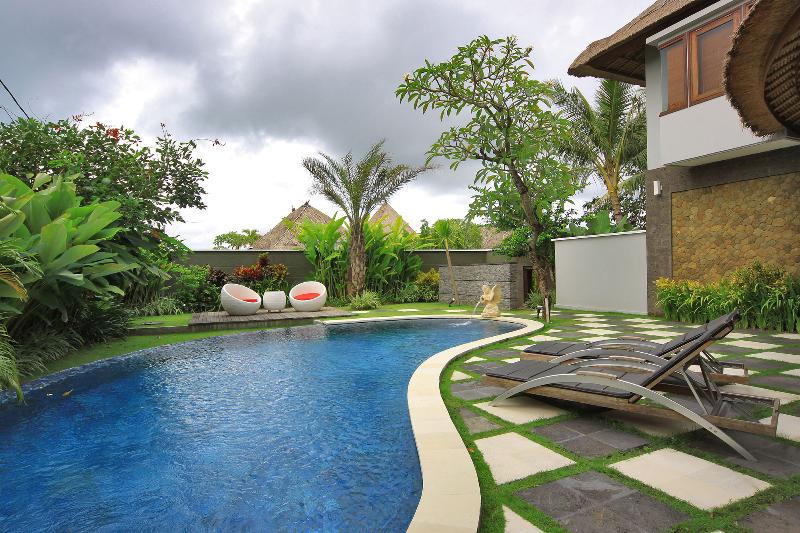 Abi Bali Resort Villa And Spa - Havuz