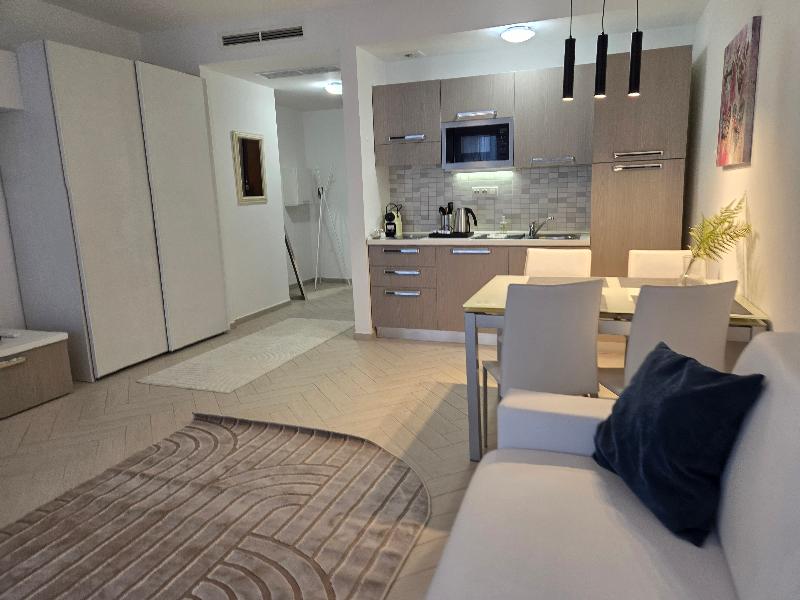 SWU Carrara Apartments - Oda