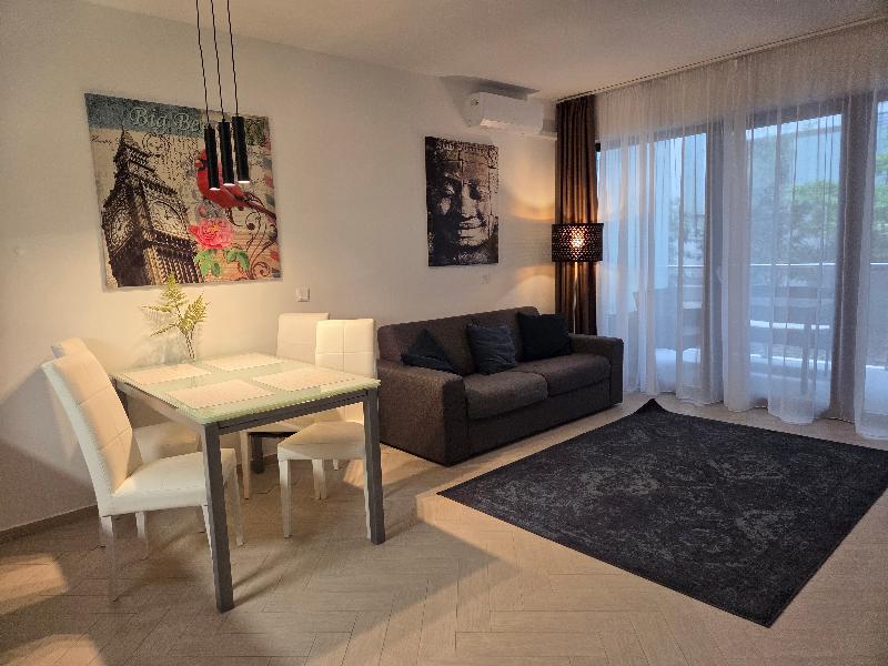 SWU Carrara Apartments - Oda