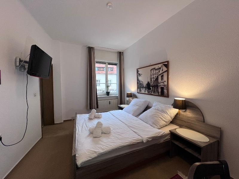 Gardelegen Hotel - Oda