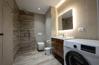 Regal Luxury Apartments