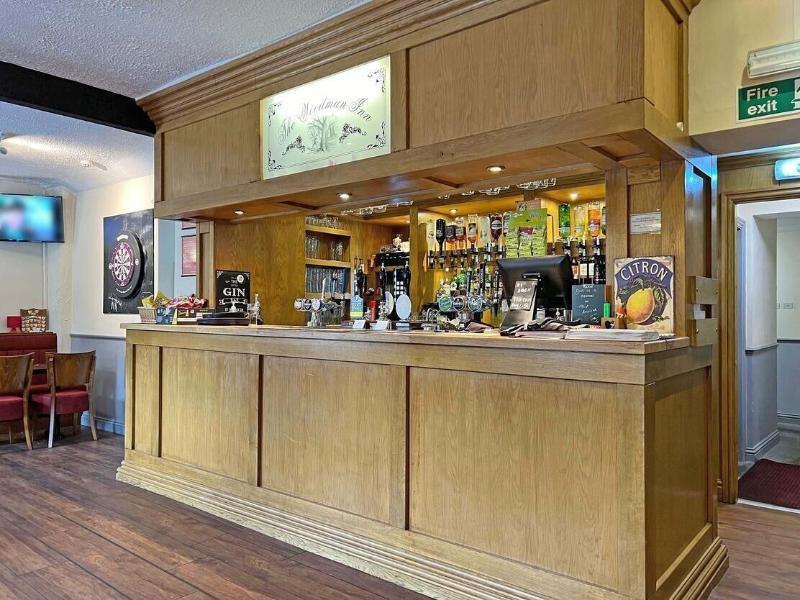 Woodman Inn - Bar