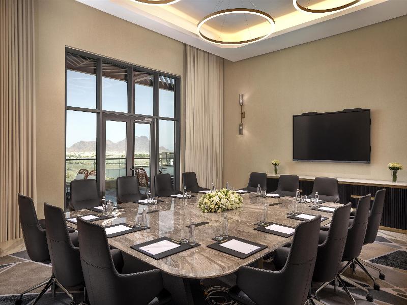 Doubletree By Hilton Madinah Gate - Toplantı