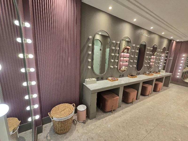 ARNI HER Ladies Hotel (Female Only) - Aktivite