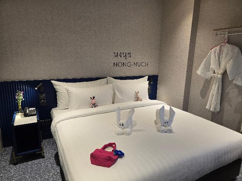 ARNI HER Ladies Hotel (Female Only) - Oda
